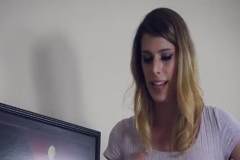 Two juicy trannies plowing Each Other