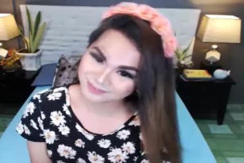 naughty shemale honey Mastubating
