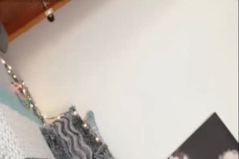 18yo lady-man Julie Playing