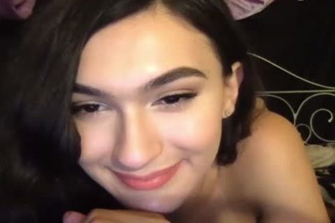 Solo american blond masturbating