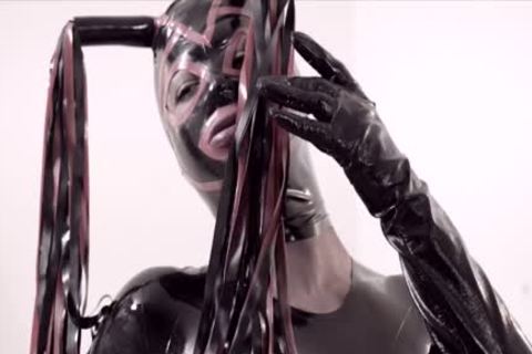 Fetish shelady In Latex Suit And Mask nails