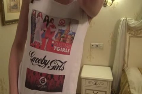 charming shemale Alisha T butthole Toying Solo