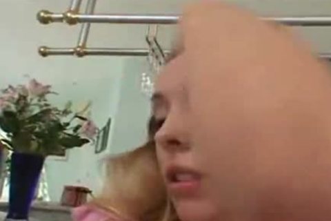 Carmen Cruz Gives Roxy A Non-stop spooge