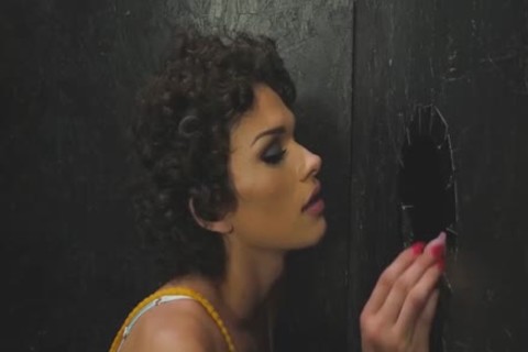 Girly Erectus SM 176