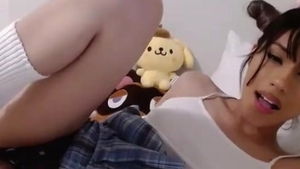 Petite Mexican Mami With small knob Camshows Solo