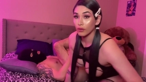 beauty fucks A chap