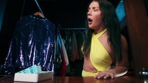 Trans Angels: Raven-Haired Beauty Gets Filled