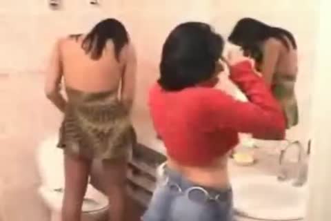 Michele screws In A Public Restroom 1